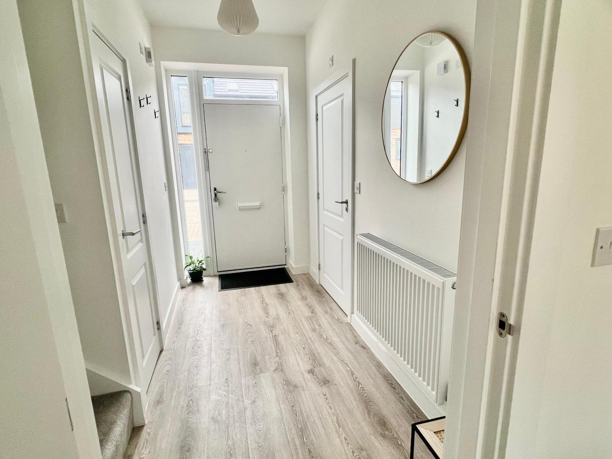 The Parkes A Stylish 3Br House, 5 Mins From Central Birmingham Close To The Edgbaston Stadium, The Hippodrome, Uob, Aston And Bcu, China Town, Kings Heath Bhx Airport And Much More Luaran gambar