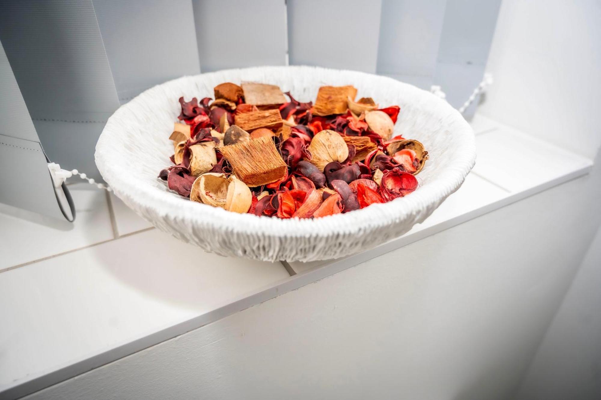The Parkes A Stylish 3Br House, 5 Mins From Central Birmingham Close To The Edgbaston Stadium, The Hippodrome, Uob, Aston And Bcu, China Town, Kings Heath Bhx Airport And Much More Luaran gambar